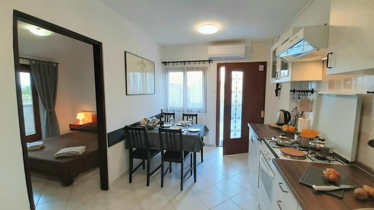 Apartments Nadia Sokolic نيغيزيني المظهر الخارجي الصورة