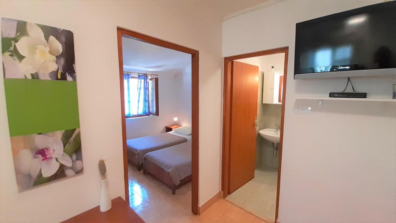 Apartments Nadia Sokolic نيغيزيني المظهر الخارجي الصورة